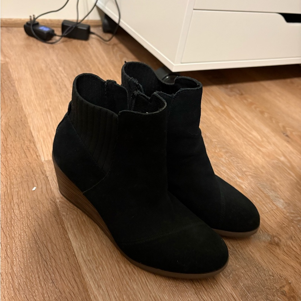 Toms Black Ankle Booties with Wedge